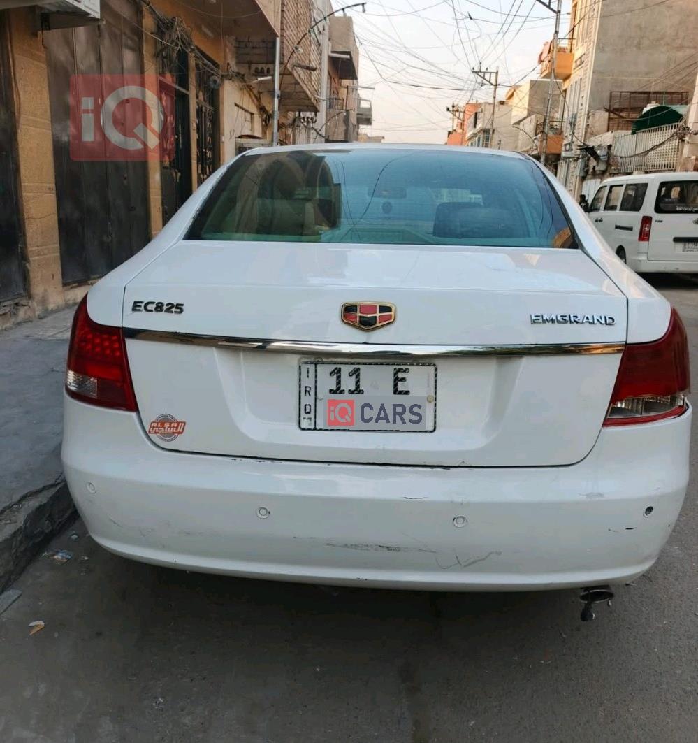 جيلي امجراند EC8